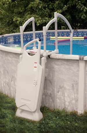 self ladder innova latching h20 pool